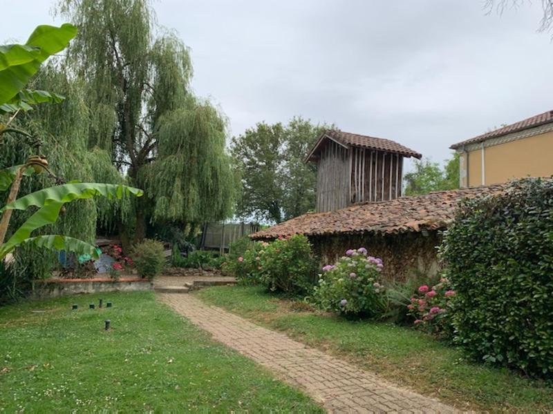 Gites Matilon Buanes Exterior foto