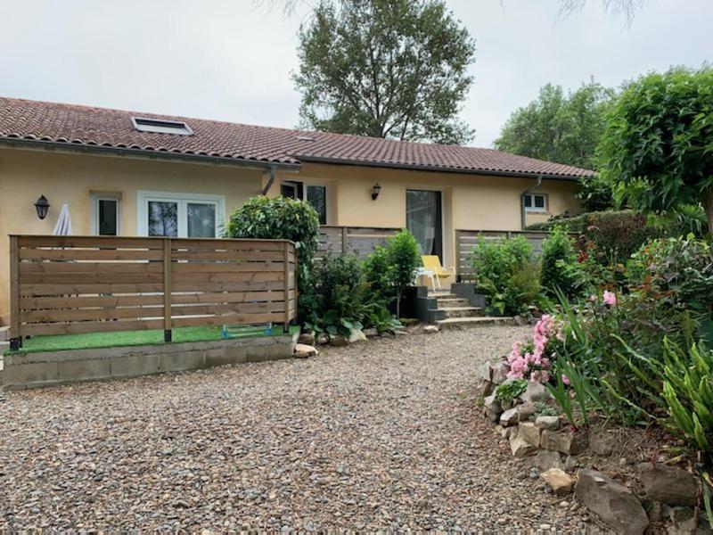 Gites Matilon Buanes Exterior foto