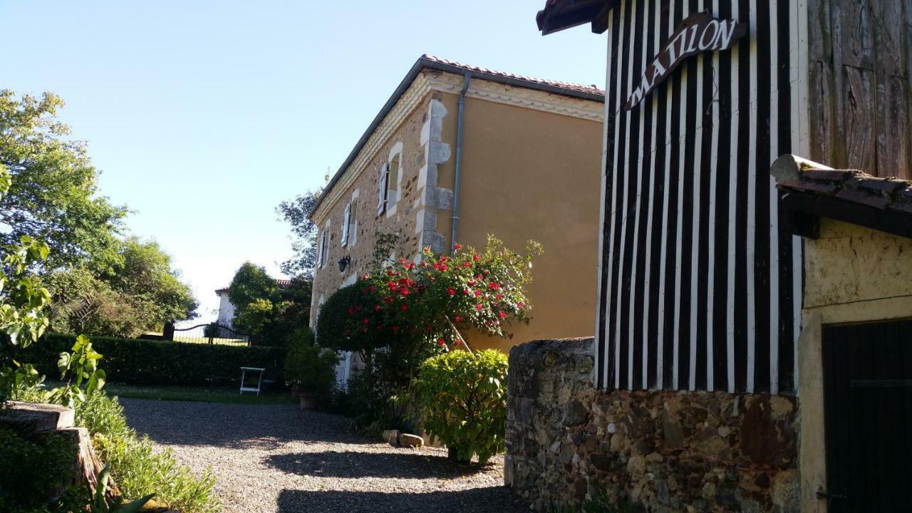 Gites Matilon Buanes Exterior foto